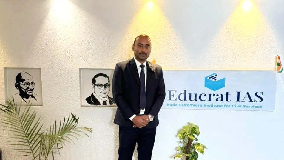 UPSC CSE 2025 candided Shivani Singh